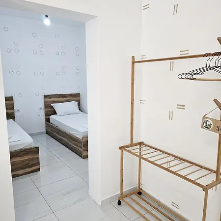 Troi House Vlorë