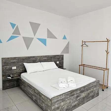 Troi House Villa Vlorë
