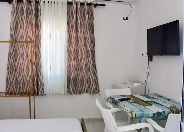 别墅 Troi House Vlorë