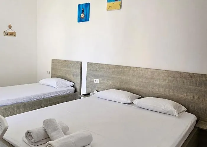 Troi House 别墅 Vlorë