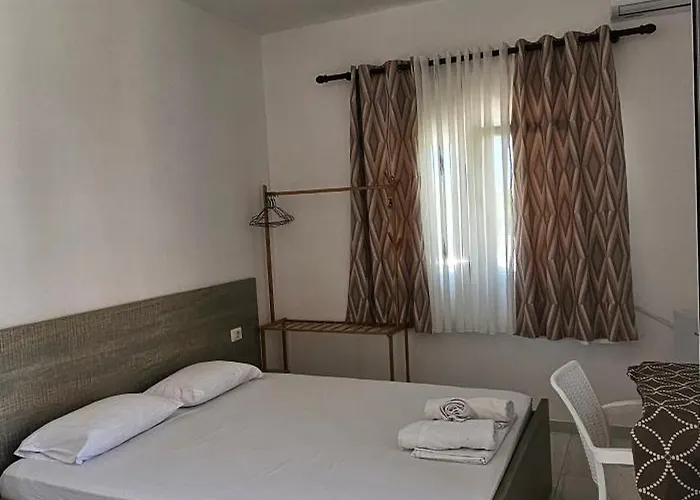 别墅 Troi House Vlorë